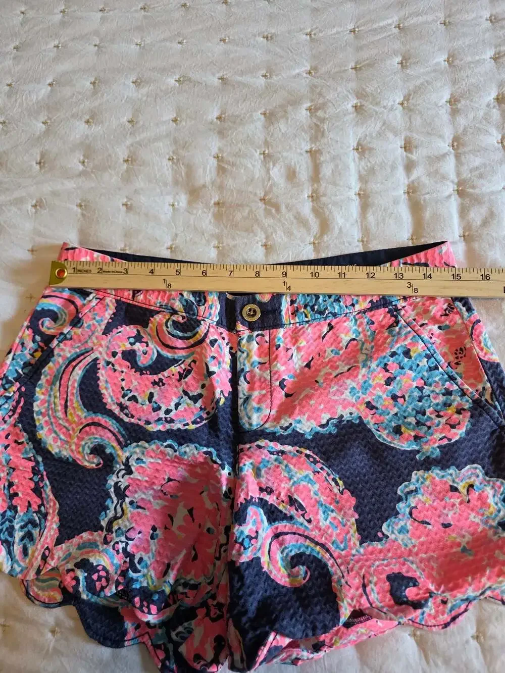 Lilly Pulitzer The Buttercup Short Size 2 Navy Floral Pattern